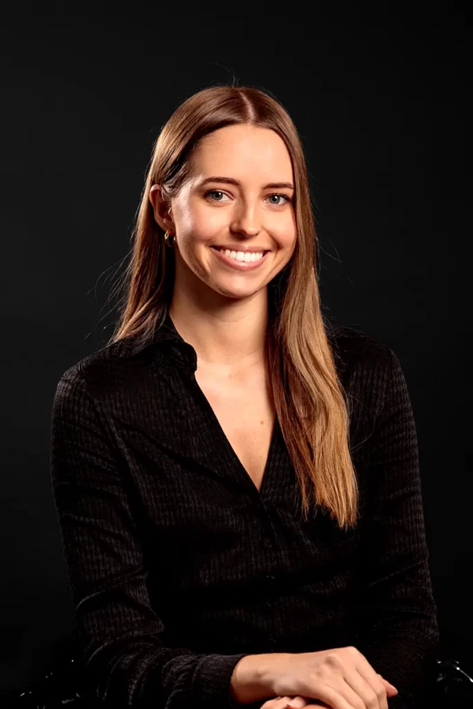 Danielle completed a law and public policy internship at the Legal Resources Centre in Cape Town, South Africa, in 2019 where she worked closely with solicitors on matters relating to socio-economic rights violations.